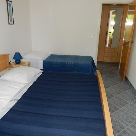 Apartments Indira II Lovište Eksteriør billede