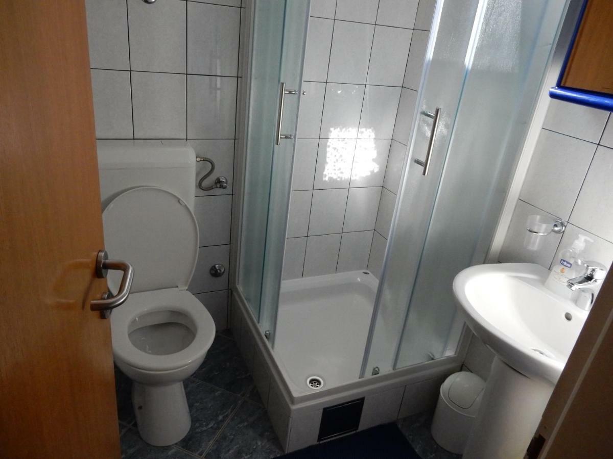 Apartments Indira II Lovište Eksteriør billede